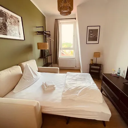 Hotel Faehrhaus Kirschenland